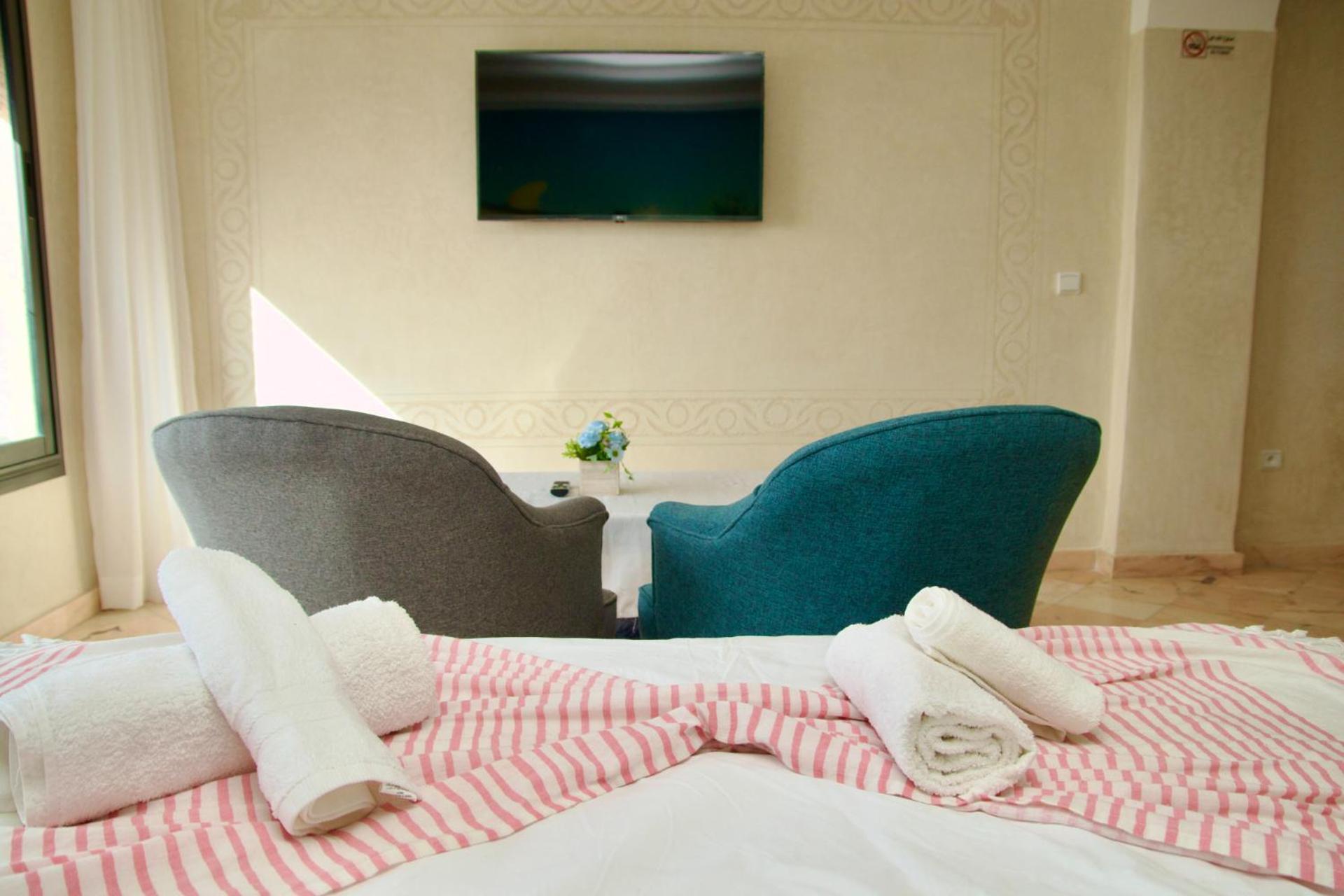 Ferienwohnung Amwaj Appts Mirleft Exterior foto