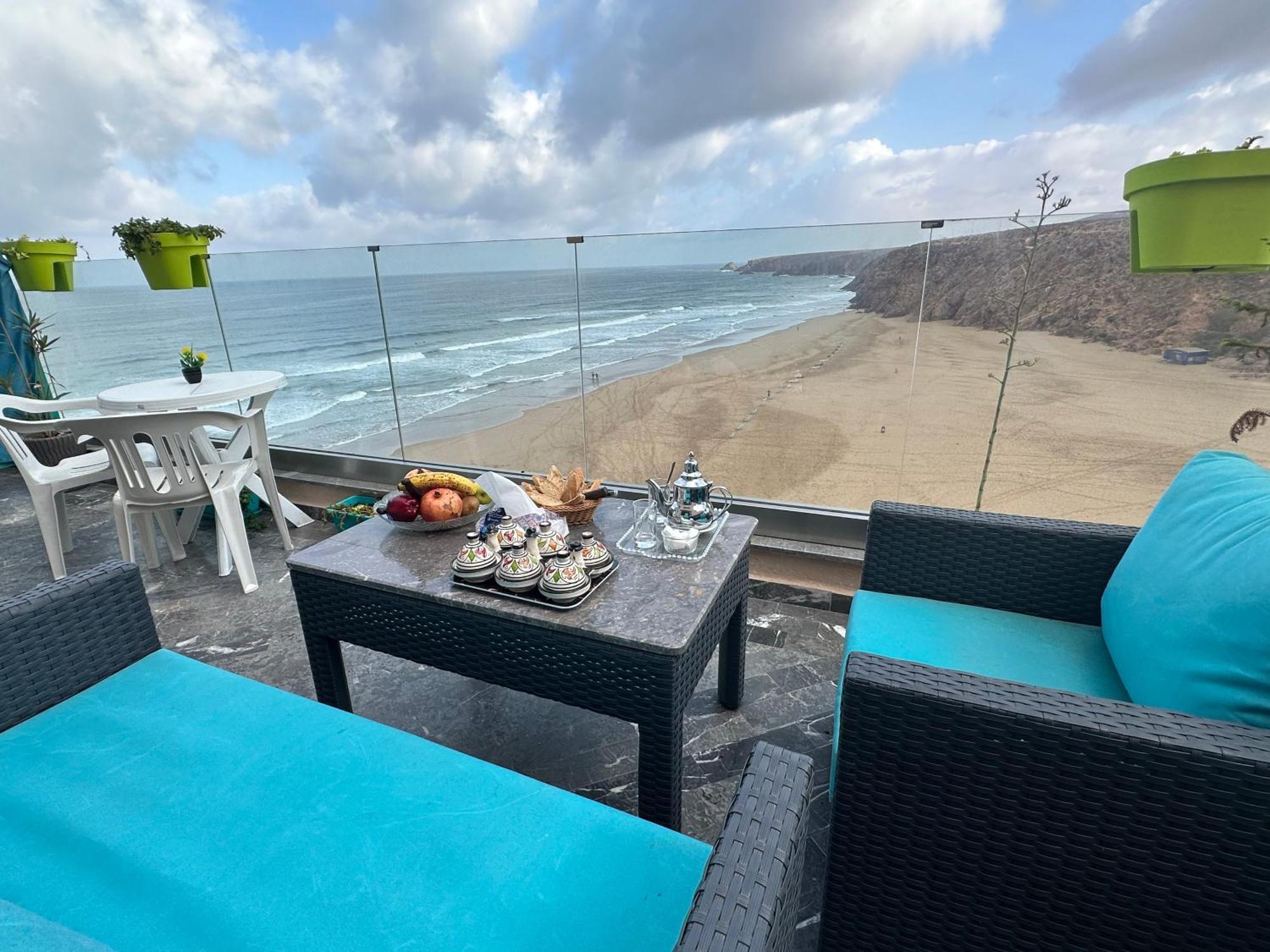 Ferienwohnung Amwaj Appts Mirleft Exterior foto